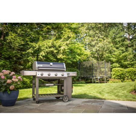 Weber Genesis® II E-410 GBS Gas Barbecue - image 2